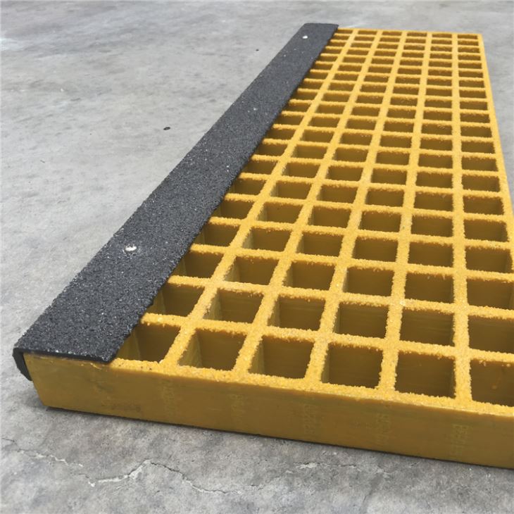 Escalera de paso de FRP